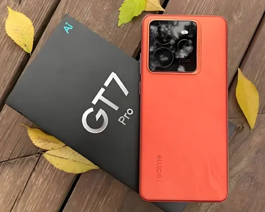 16GB+512GB，3款“价格雪崩”的骁龙8至尊版旗舰，几乎没有差评