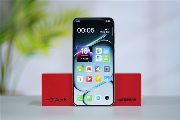同档唯一165Hz超高刷直屏！一加Ace 6图赏