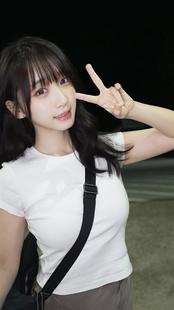 日本美女伊织萌Cos《妮姬》图赏：纯欲天花板