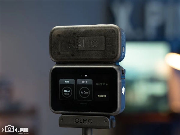 大疆出了款一千多的拇指相机，跟友商玩起了贴身肉搏