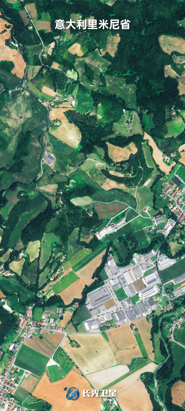 原来 地球上偷偷藏了这么多笑脸