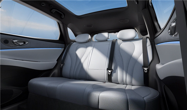 比亚迪海狮06第10万台下线！刷新中国全系车型破十万最快纪录