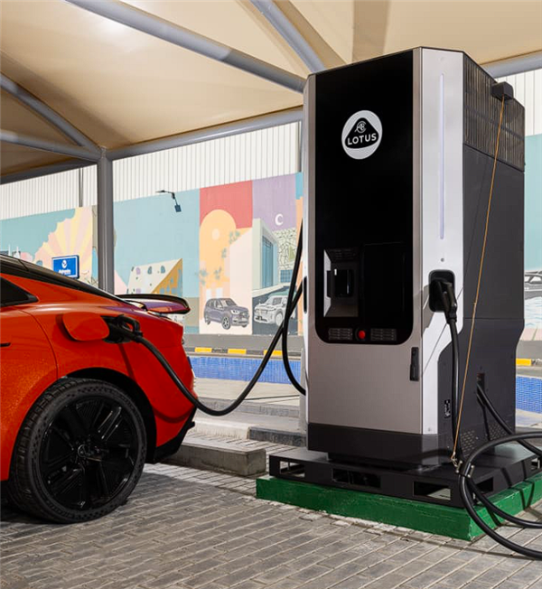 电车充电纪录被莲花Emeya刷新 10%充至80%仅需13分钟