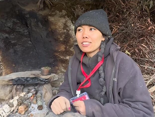 荒野求生女选手冷美人出院：坐车回家看两个孩子