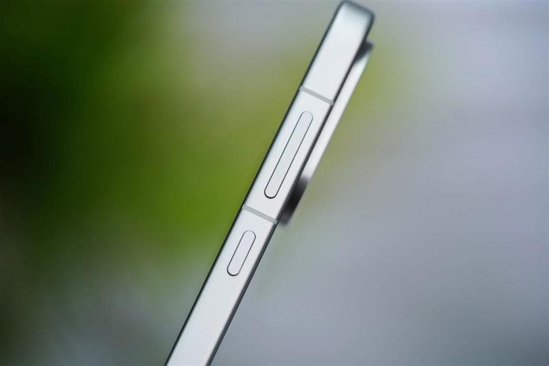 打游戏的不二之选! 一加Ace 6手机全面测评