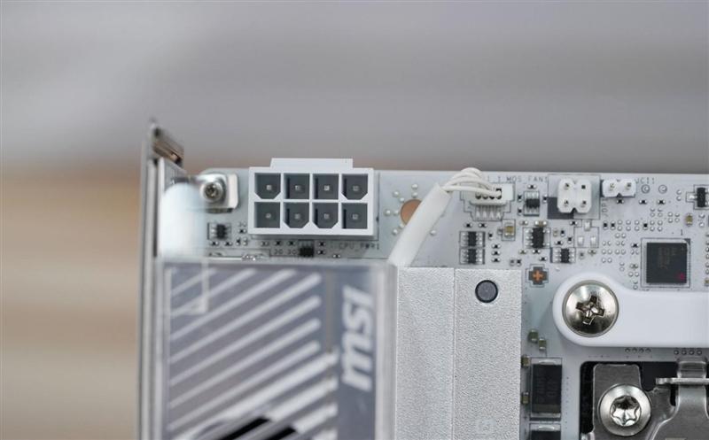 AM5 ITX板皇驾到! 微星MPG X870I EDGE TI EVO WIFI 刀锋 钛主板评测