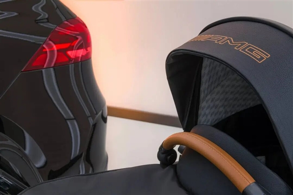 1.8万起售 奔驰联手Hartan推出了四款婴儿车：标配可调节悬挂