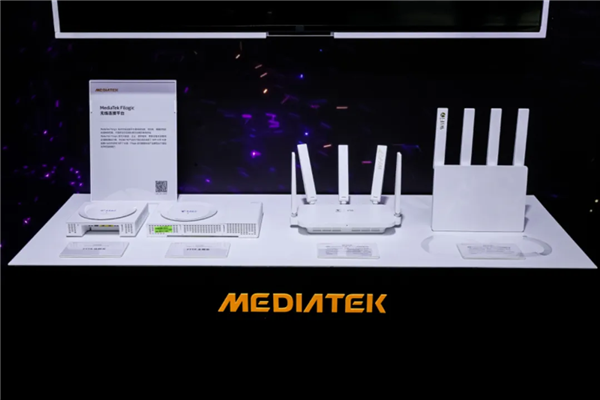 联发科亮相2025数智科技生态大会：覆盖移动、汽车、通信多产品线！全场景拿捏