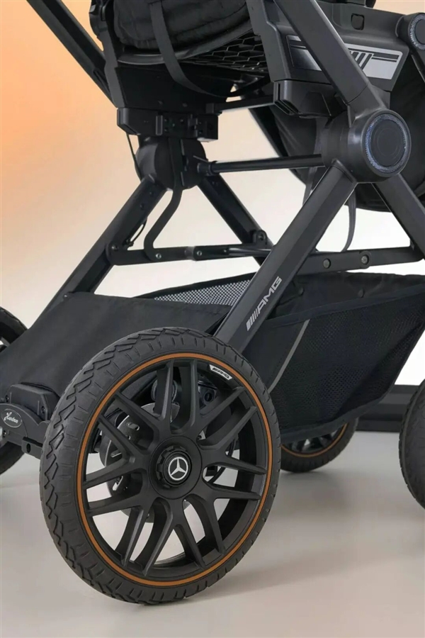 1.8万起售 奔驰联手Hartan推出了四款婴儿车：标配可调节悬挂