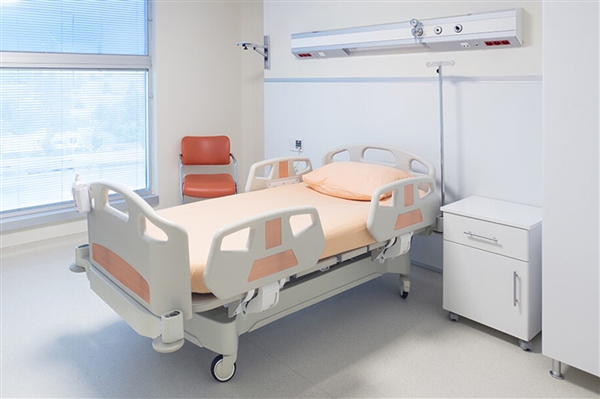 老人腹泻离世：儿子睡其床后确诊同症